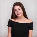Bella K.